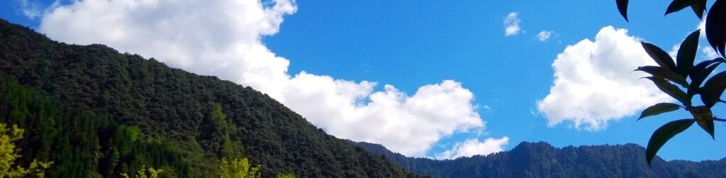 青空と山